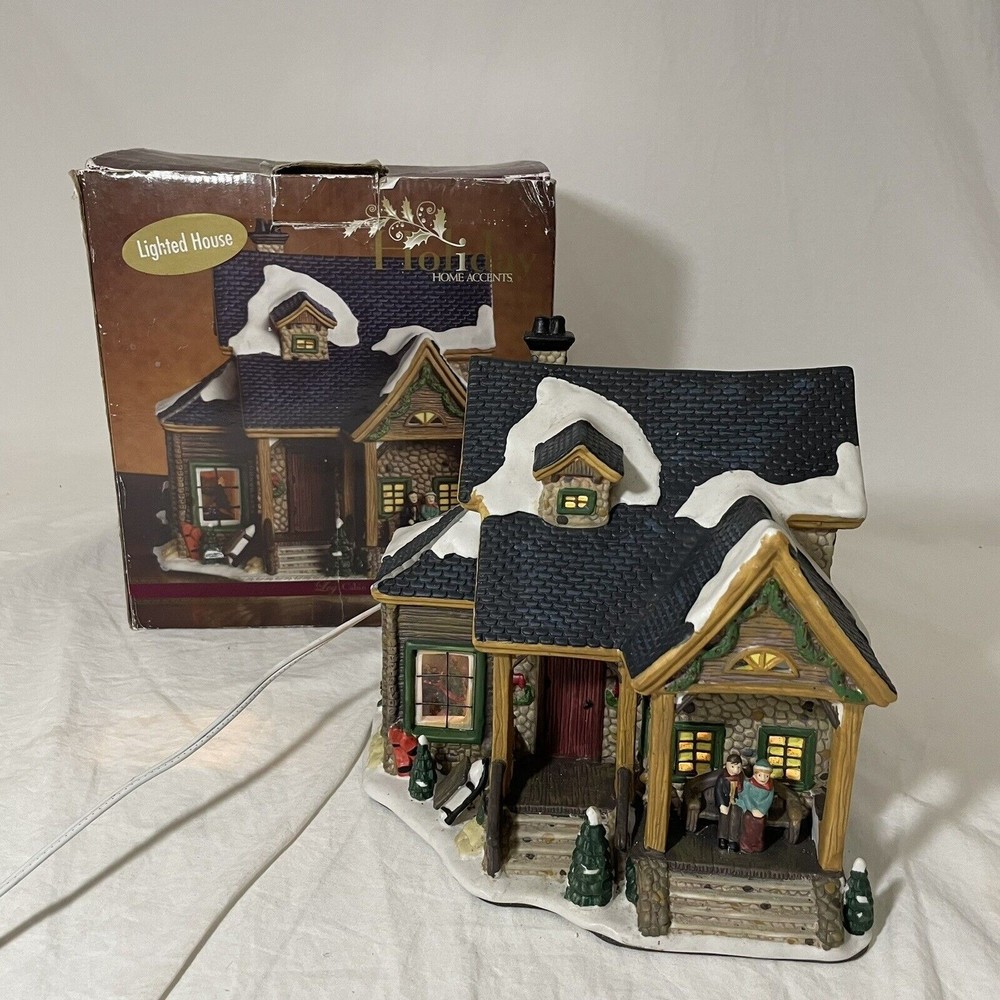 Holiday Home Accents Lighted House Christmas Village W/box